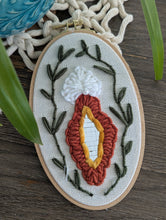 Load image into Gallery viewer, Venus' V