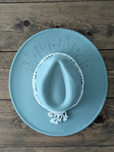 Load image into Gallery viewer, Evaemon