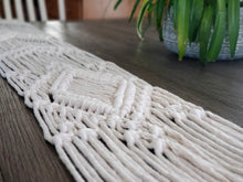 Load image into Gallery viewer, Gunnison Runner