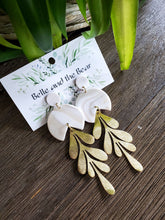 Load image into Gallery viewer, Evelyn