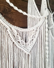 Load image into Gallery viewer, Mountain of Arches