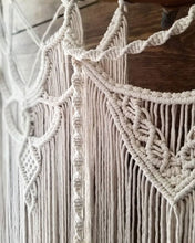 Load image into Gallery viewer, Mountain of Arches