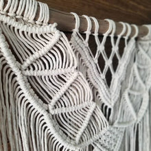 Load image into Gallery viewer, Classic Zig-Zag