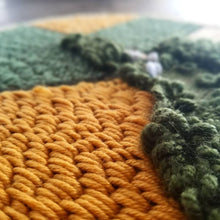 Load image into Gallery viewer, Bergmann's Farm