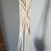 Load image into Gallery viewer, The Split