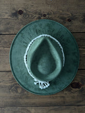 Load image into Gallery viewer, Seraphena
