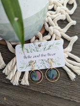 Load image into Gallery viewer, Saturn
